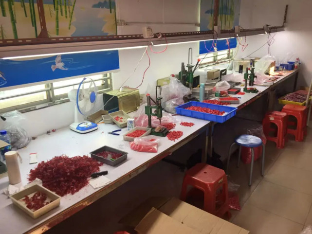 假冒奧特曼賣了400多萬!制假窩點竟是&ldquo;內(nèi)鬼&rdquo;開的